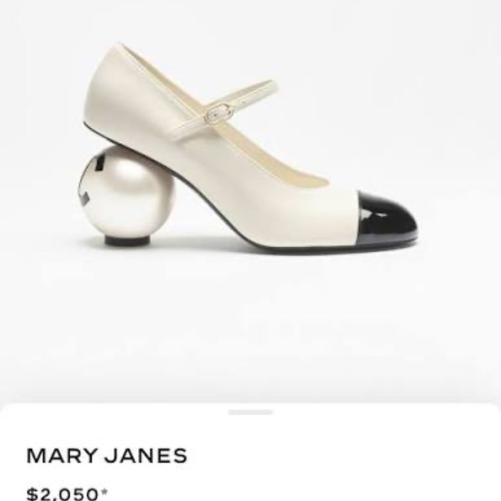 CHANEL Cream and Black Mary Jane Heels